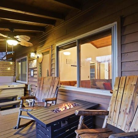 Mountain Views Hot Tub Firepit Close To Town بلو ريدج المظهر الخارجي الصورة