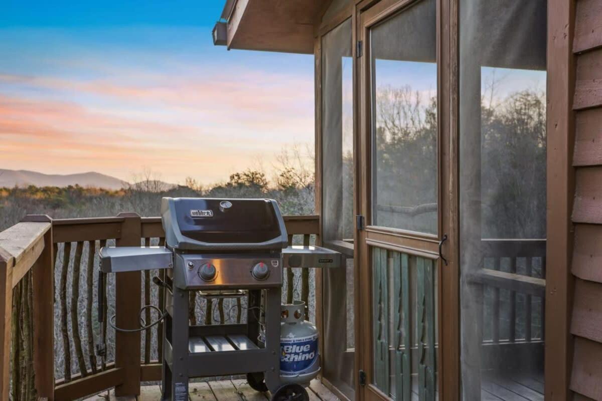 Mountain Views Hot Tub Firepit Close To Town بلو ريدج المظهر الخارجي الصورة