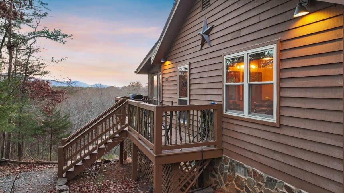 Mountain Views Hot Tub Firepit Close To Town بلو ريدج المظهر الخارجي الصورة