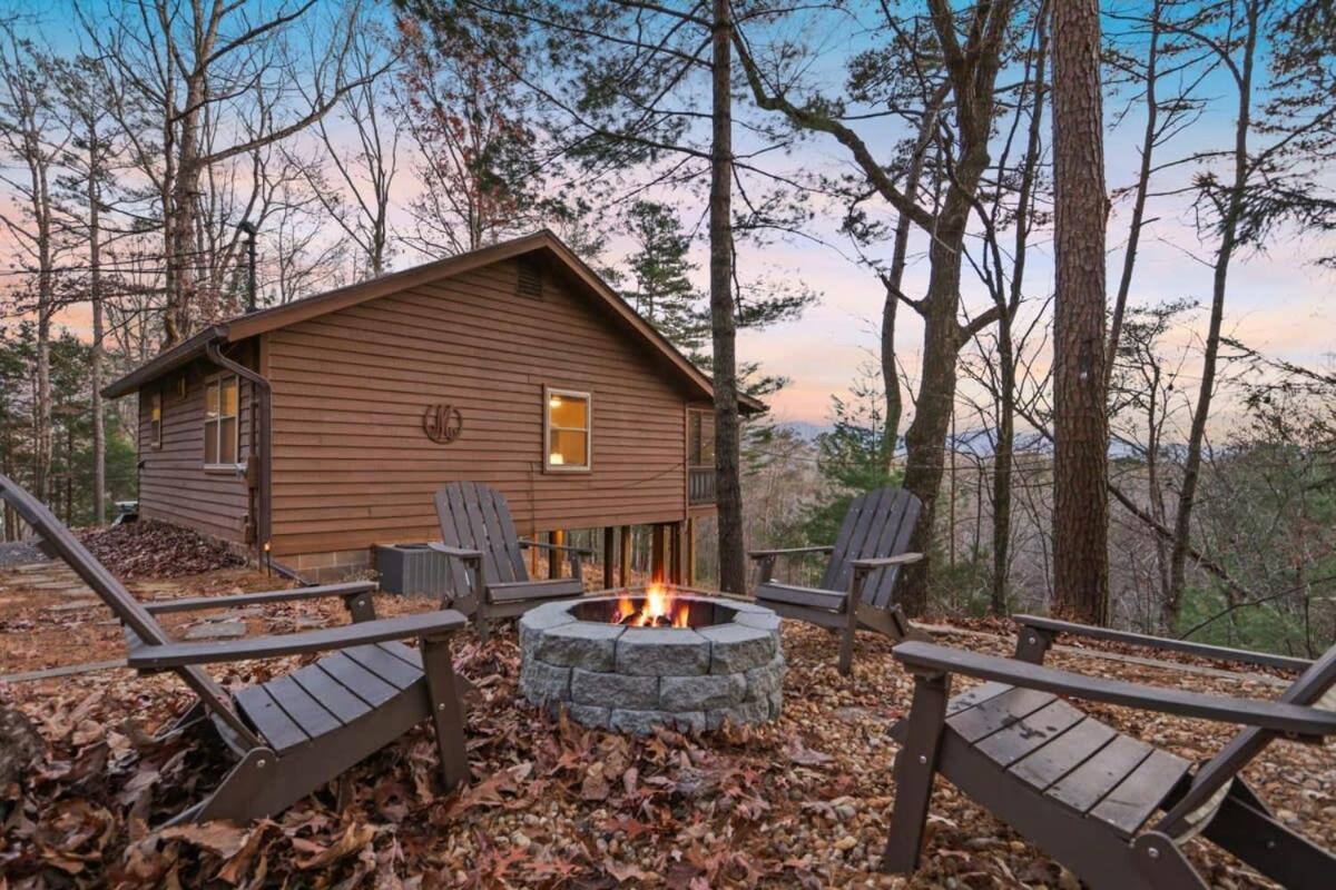 Mountain Views Hot Tub Firepit Close To Town بلو ريدج المظهر الخارجي الصورة