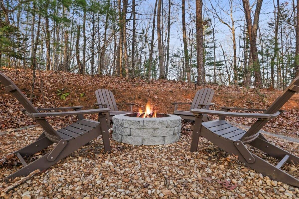 Mountain Views Hot Tub Firepit Close To Town بلو ريدج المظهر الخارجي الصورة